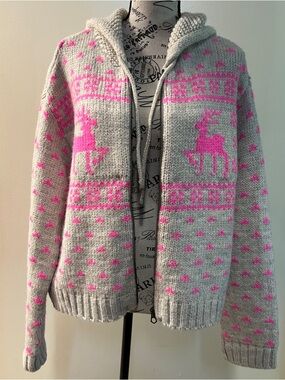 American Eagle Outfitters Light Tan and Bright Pink Reindeer Hooded Zip Cardigan